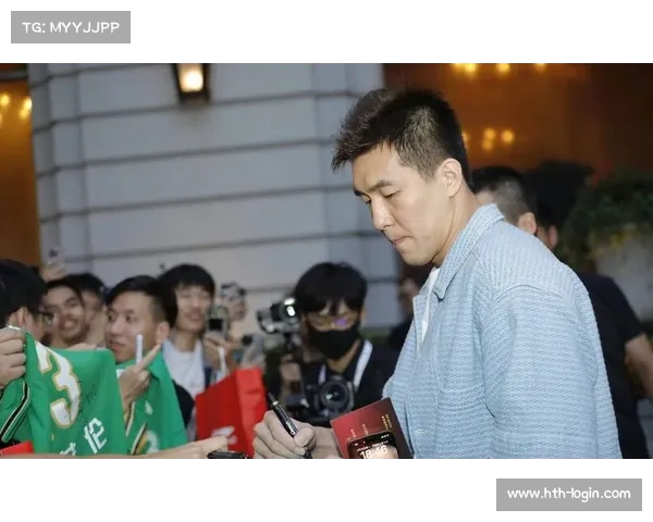 郭艾伦转会条款首次曝光 锁定期细节揭晓引发热议 郭艾伦转会条款首次曝光 锁定期细节揭晓引发热议